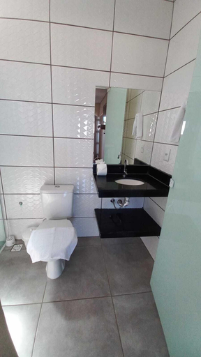 Bathroom 2, Pousada morada dos passaros, Capitólio