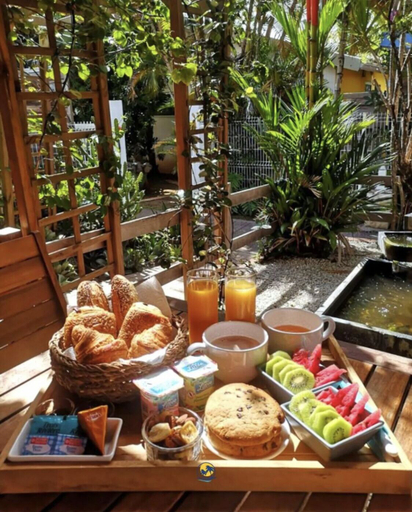 Food & Drinks 5, Brise Marine, Basse-Pointe