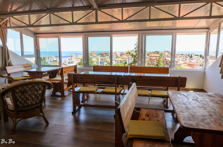 Food & Drinks, Dom Mladenovi B&B, Sozopol