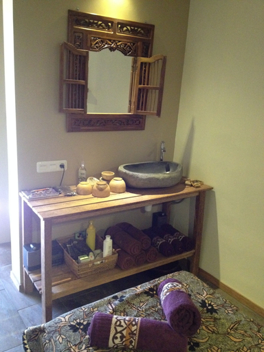 Bathroom 4, Guesthouse The 4 Fish                                                                           , Manado