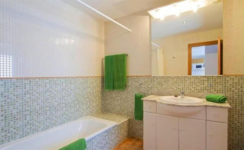 Bathroom 4, Apartamentos Lanzarote Paradise, Las Palmas