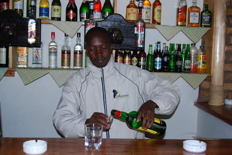 Food & Drinks 5, Rihuja Safari Lodge, Rubanda