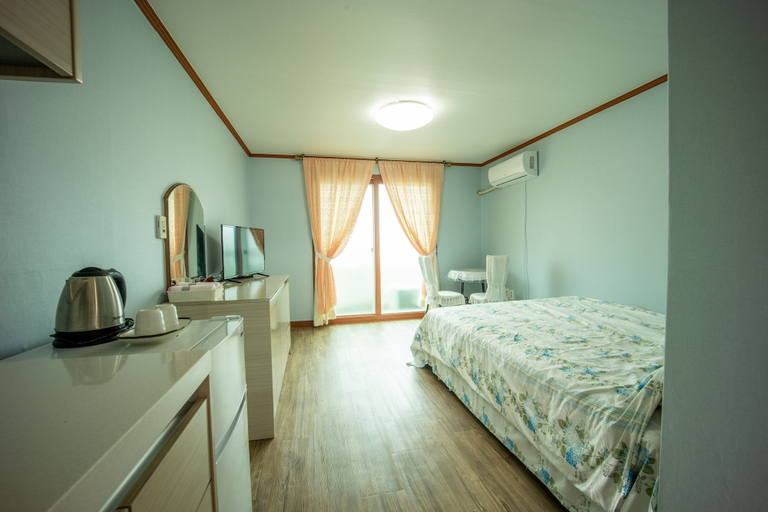 Bedroom 2, Jeju Badagurigi, Jeju