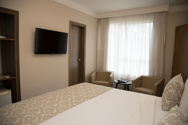 Bedroom 2, Hotel Florença, Americana