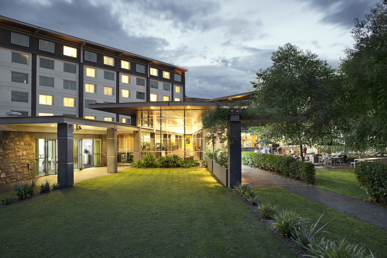 Exterior & Views 2, Novotel Auckland Ellerslie, Waitakere