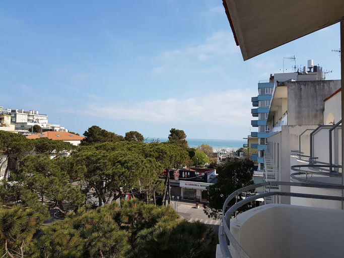 Others 4, Hotel Ceccarini 9, Rimini