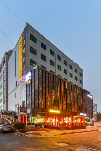 Exterior & Views 2, HOTEL LA VUE FORET, Suwon