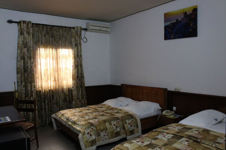 Bedroom 2, Jet Hôtel, Wouri