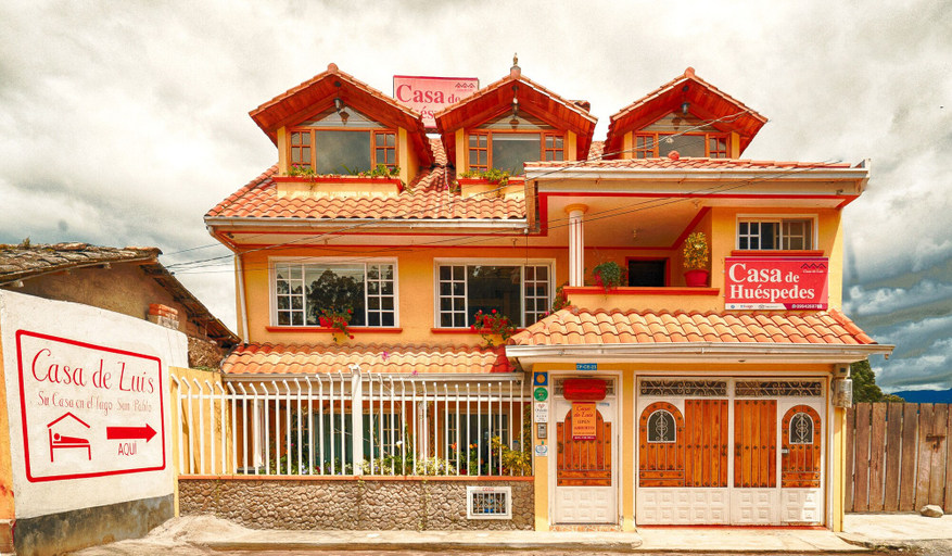 Exterior & Views 2, Casa de Huéspedes Casa de Luis, Otavalo