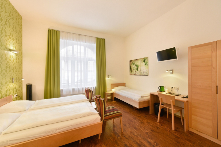 Bedroom 4, Hotel Mocca, Wien
