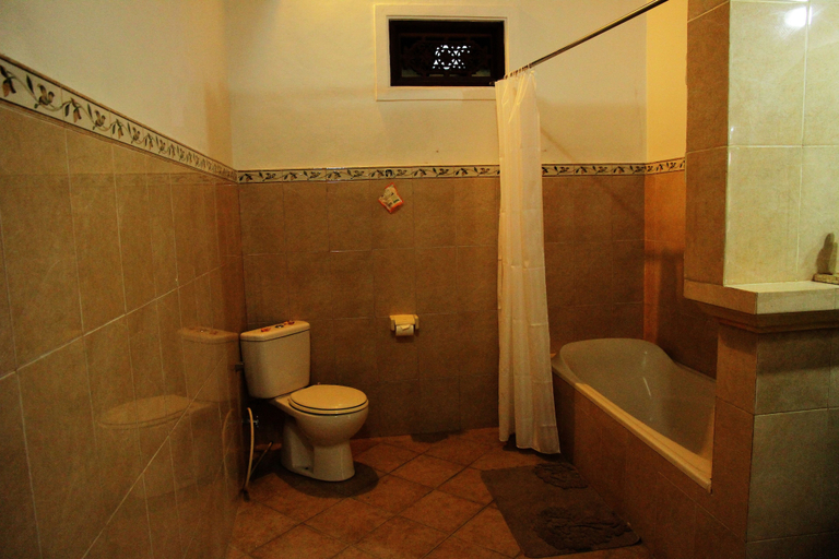 Bathroom 4, Villa Shantia, Badung