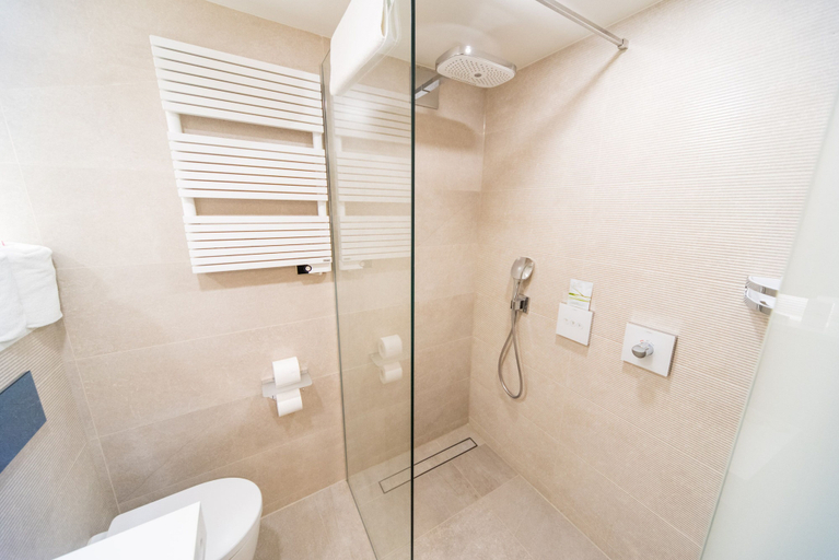 Bathroom 4, Good Seasons City Centre hotel Den Bosch, 's-Hertogenbosch