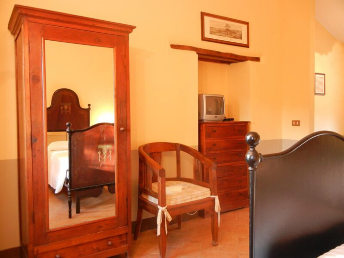Bedroom 3, Villa Pardi, Pescara