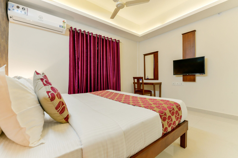 Bedroom 4, Hilite Inn, Ernakulam