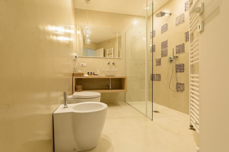 Bathroom 5, Palazzo Taranto Luxury Rooms, Catania