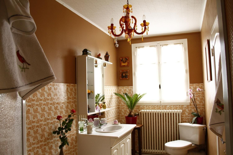 Bathroom 5, La Petite Maison près de l'Eglise, Ille-et-Vilaine