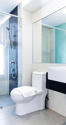 Bathroom 4, V Residence 3 Homestay - Sunway Velocity, Kuala Lumpur