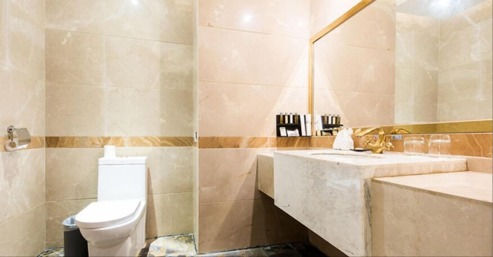 Bathroom 3, Kelly Wah International Hotel, Huizhou