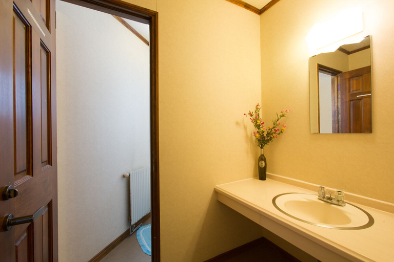 Bathroom 5, Ramat Niseko - Hostel, Kutchan