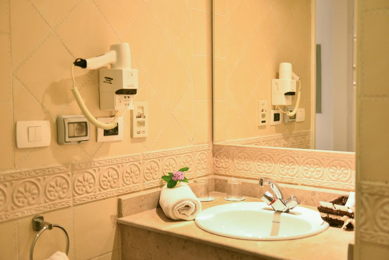 Bathroom 5, Aura Resort Sidi Abdel Rahman - El Alamein, El Alamein