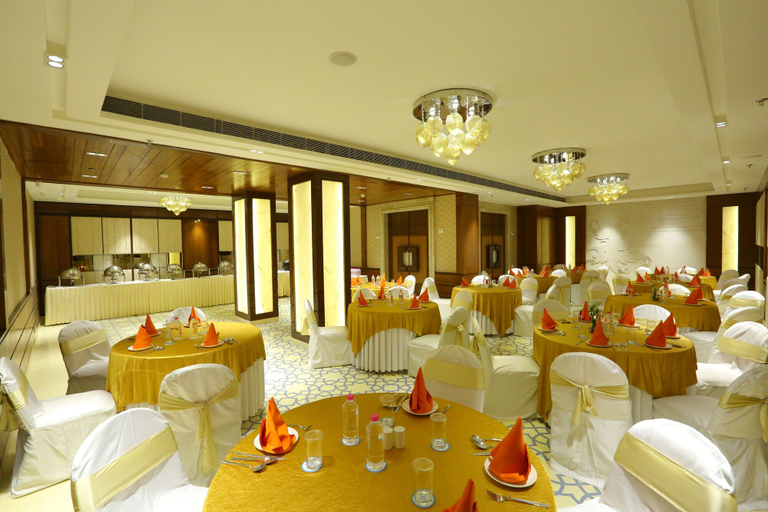 Food & Drinks 5, The Wall Street Beacon, Jaipur, Jaipur