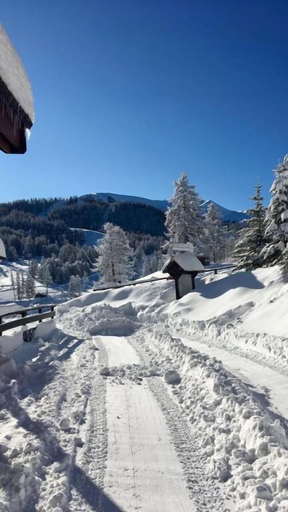 Exterior & Views, HOTEL LE CHARDON BLEU, Hautes-Alpes
