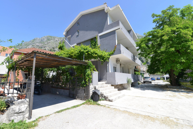 Exterior & Views 2, J&P Apartments Kotor