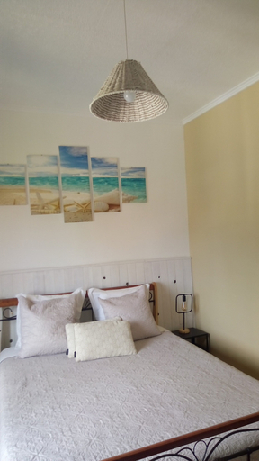 Bedroom 4, Chambre d'hôtes Montplaisir, Charente-Maritime