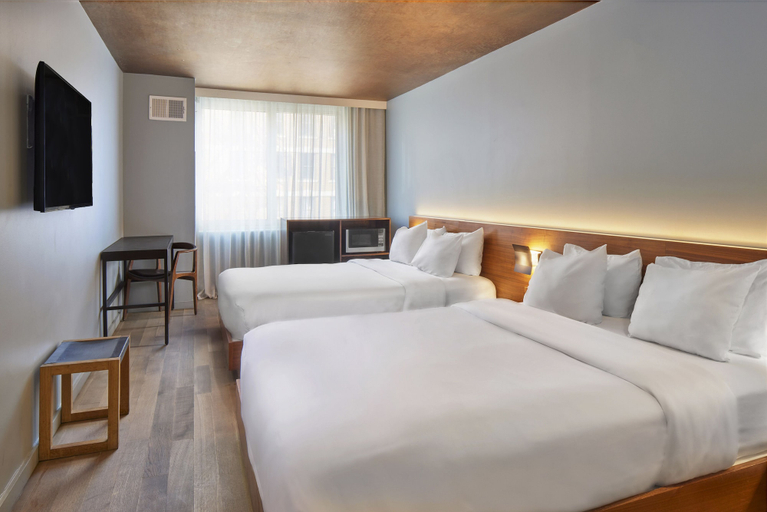 Bedroom 2, Truss Hotel Times Square, New York