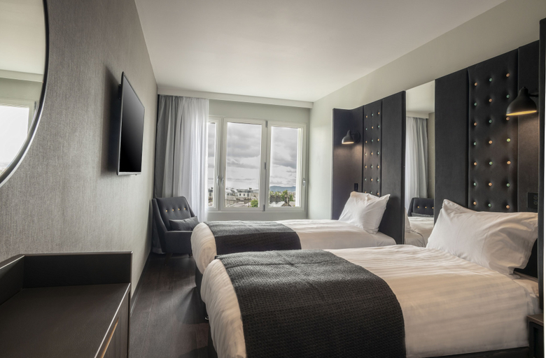 Bedroom 4, Point A Edinburgh Haymarket, Edinburgh