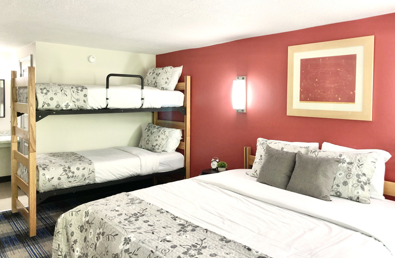 Bedroom 3, Gatlinburg View Lodge, Sevier