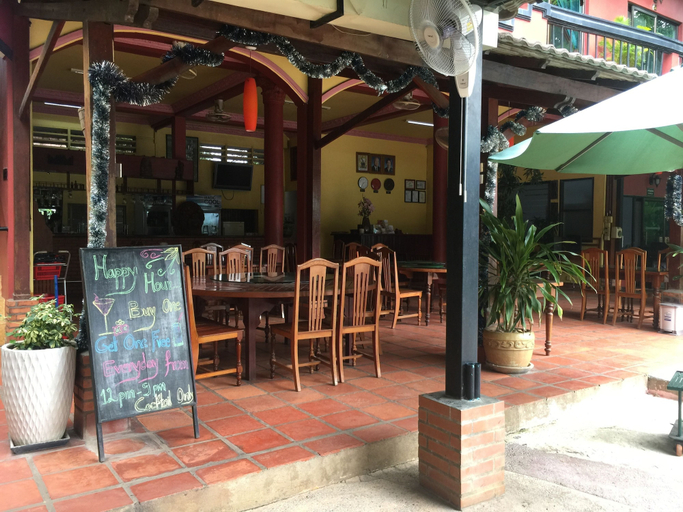 Food & Drinks, L'Elephant Blanc Resort, Kien Svay
