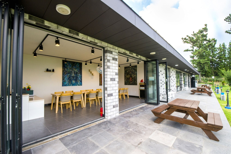 Others 5, Haeden Ville, Seogwipo