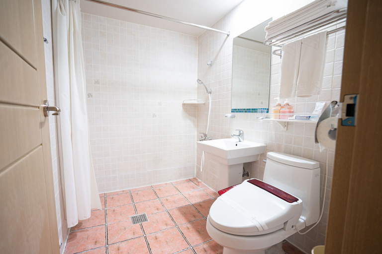 Bathroom 4, Hotel Prime Changwon, Changwon