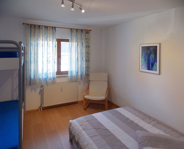 Bedroom 4, Gästehaus Alba, Ortenaukreis