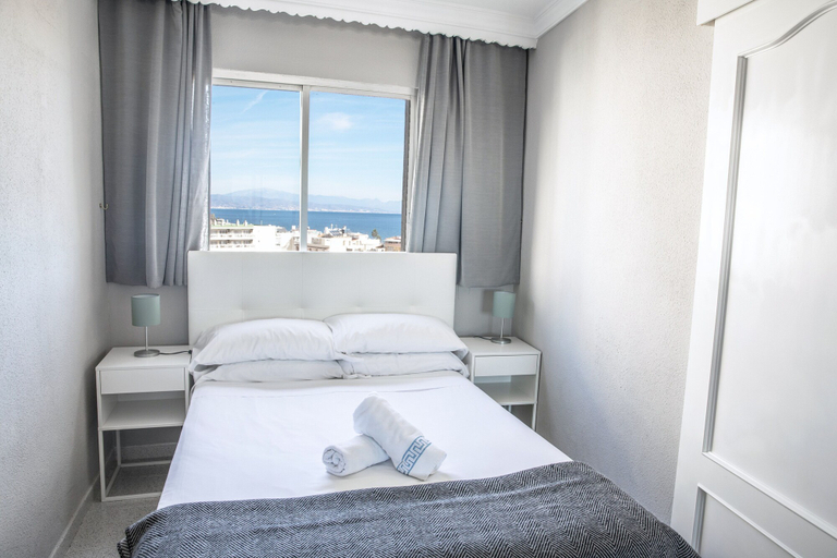 Bedroom 2, Palm Beach Club Aparthotel, Málaga