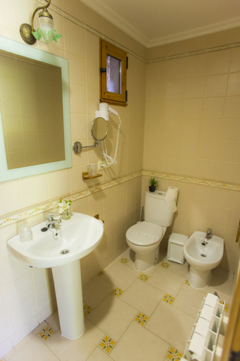 Bathroom 4, Casa Brais, Lugo