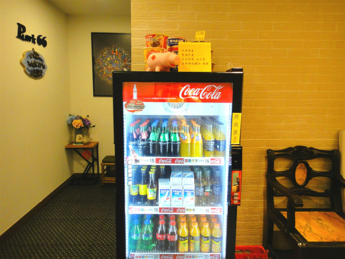 Food & Drinks 4, Park 66, Tainan