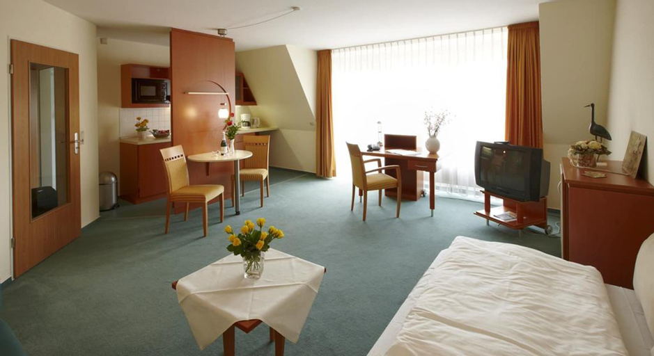 Bedroom 3, Grothenn's Hotel, Bremen