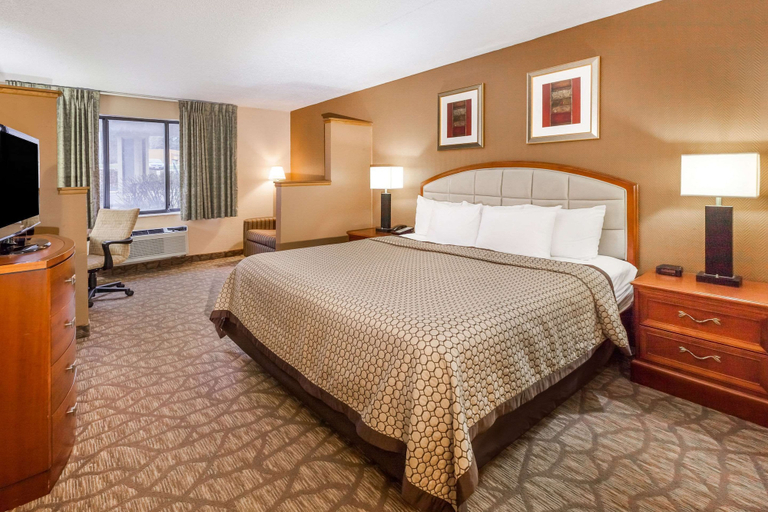 Bedroom 2, Quality Inn & Suites Richfield, Summit