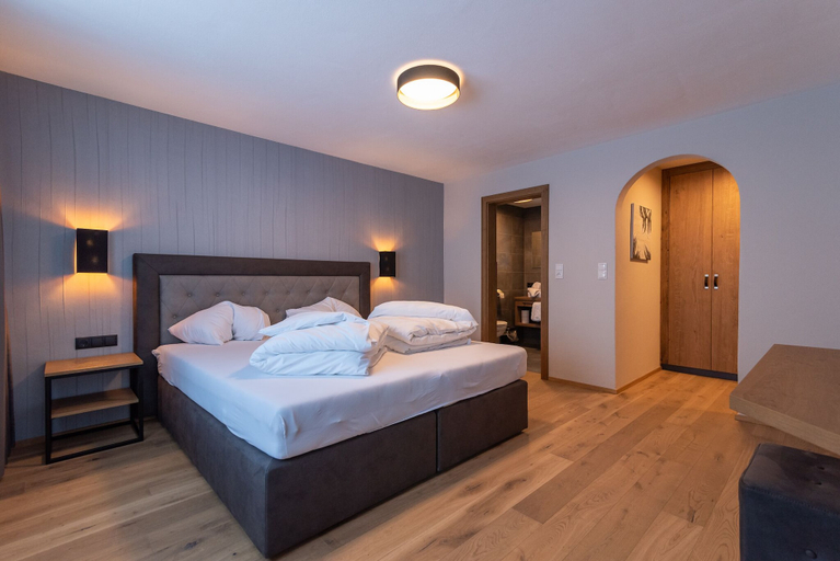 Bedroom 2, A CASA Aquamarin, Imst
