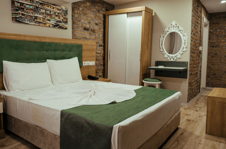 Bedroom 4, HASUNİ TAŞ HOTEL, Merkez