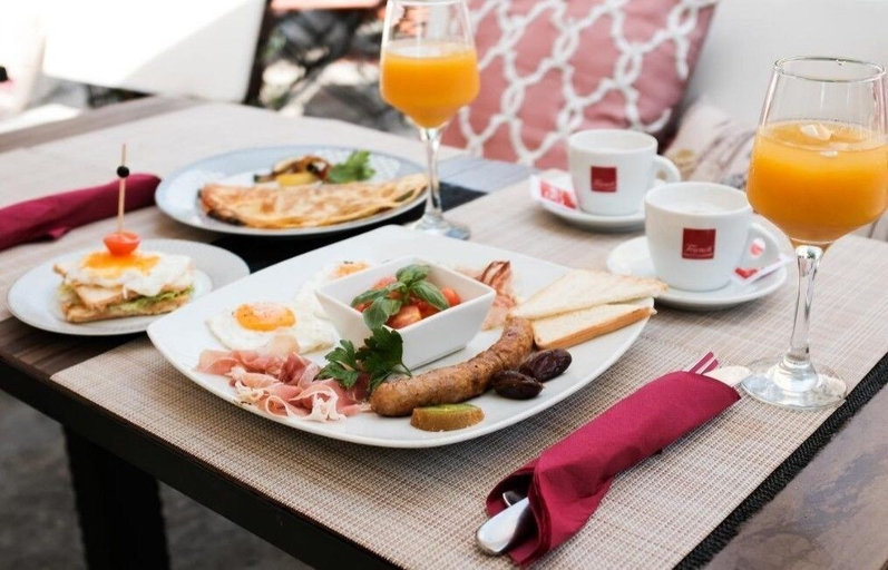 Food & Drinks 5, Mediterra residence, Split
