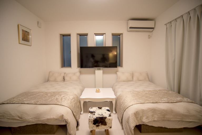 Bedroom 2, COCO Shinjuku, Shinjuku