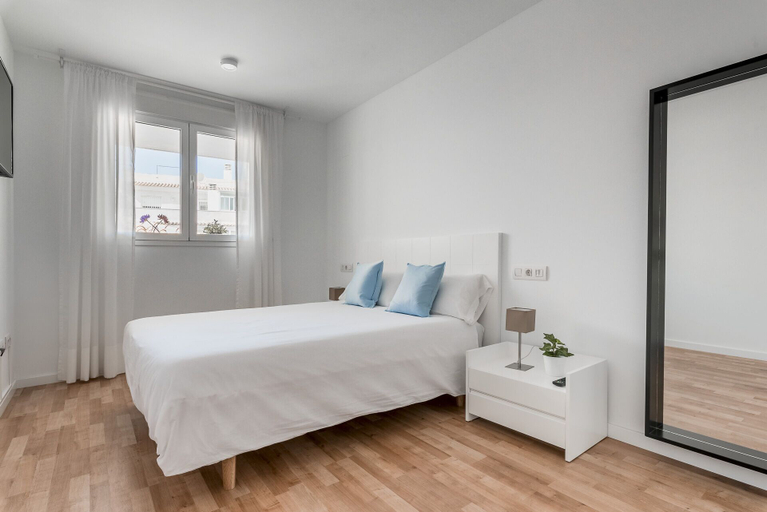Bedroom 2, Alek Altea17 by Vero, Alicante