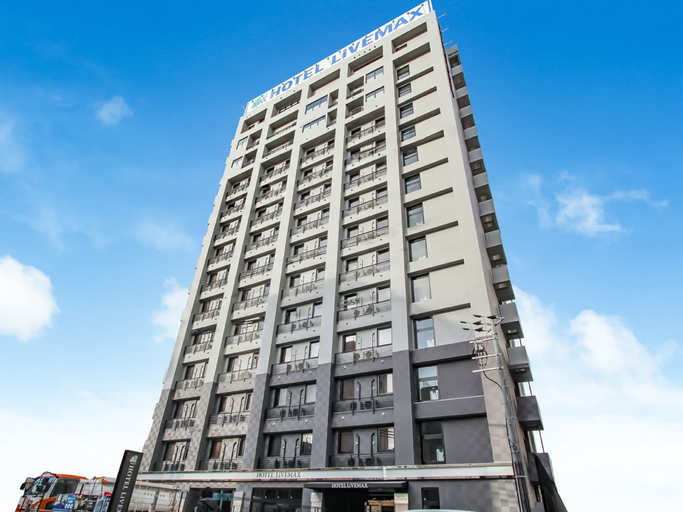 Exterior & Views 2, HOTEL LiVEMAX PREMIUM Himejieki-Minami, Himeji