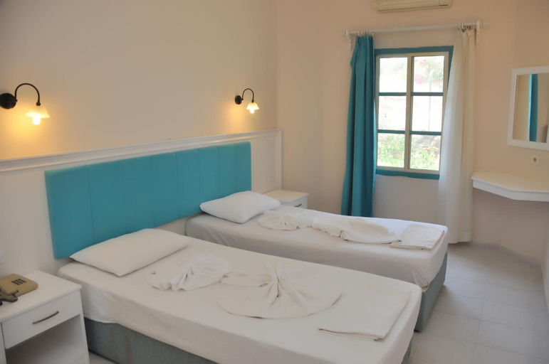 Bedroom 4, Aparthotel Siesta Beach Bodrum, Bodrum
