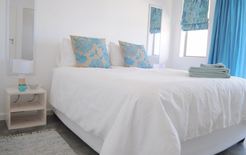 Bedroom 2, MiPhika, West Coast