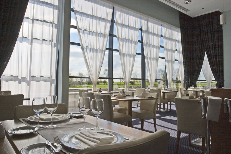 Food & Drinks 5, The Carnbeg Hotel