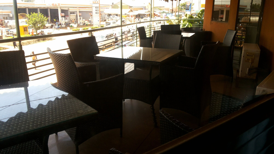 Food & Drinks 5, Palema Crown Hotel, Gulu